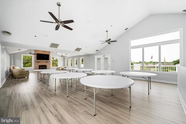 $399,000 | 402 Blenny Lane, Chester, MD 21619