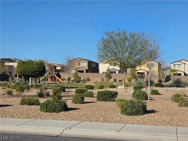 $2,100 | 2882 Timber Country Road, North Las Vegas, NV 89086