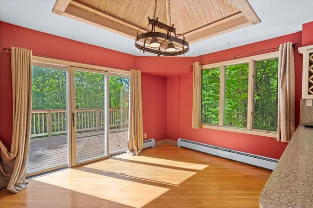 $369,000 | 161 Fawnwood Drive, Greentown, PA 18426