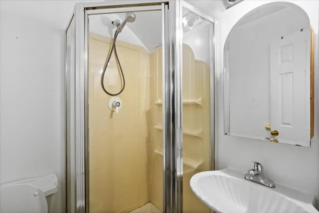 $369,000 | 161 Fawnwood Drive, Greentown, PA 18426