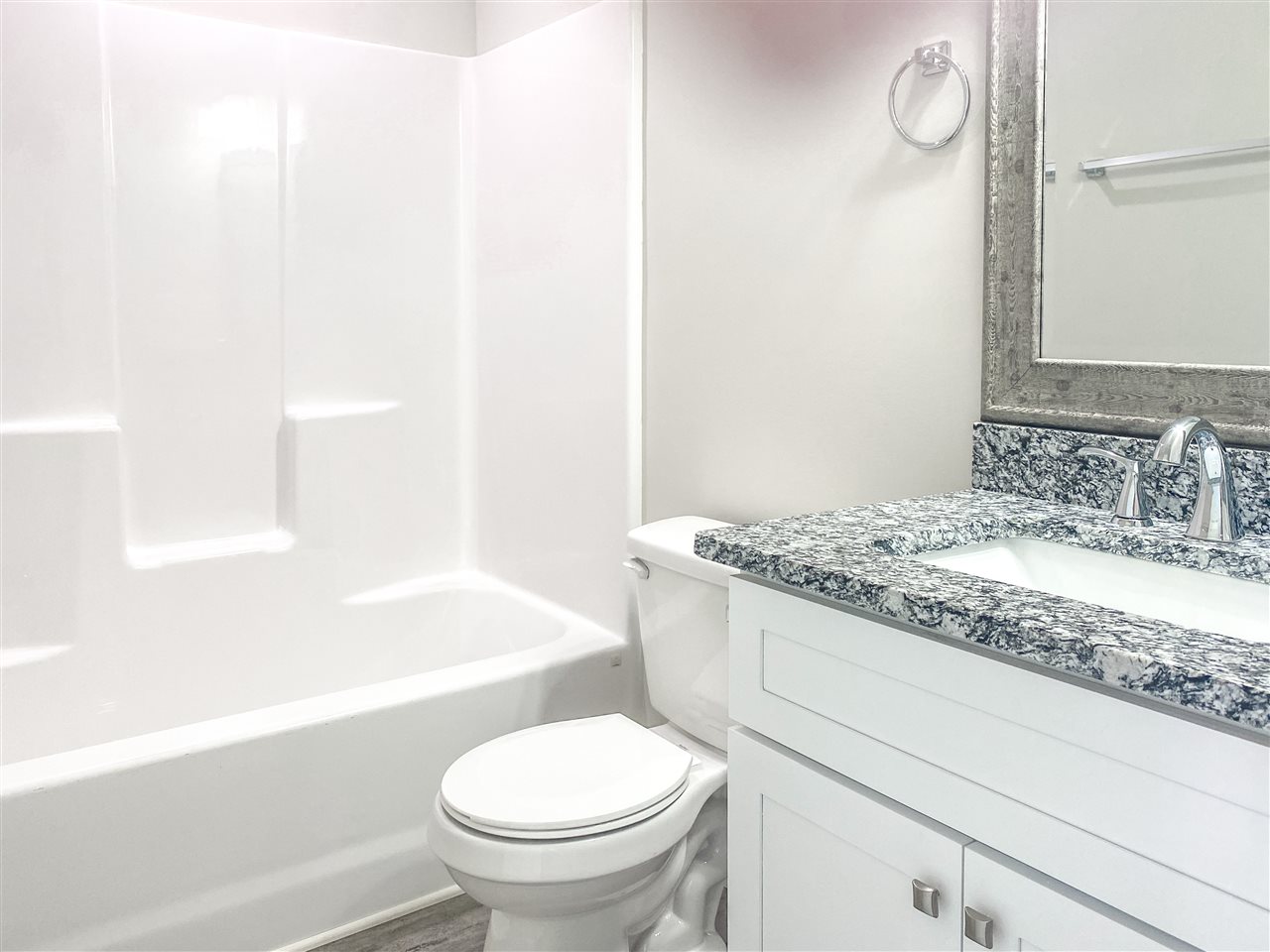 824 Pirate Cove Inman, SC 29349 - Photo 8 of 15 Gallery Image 8