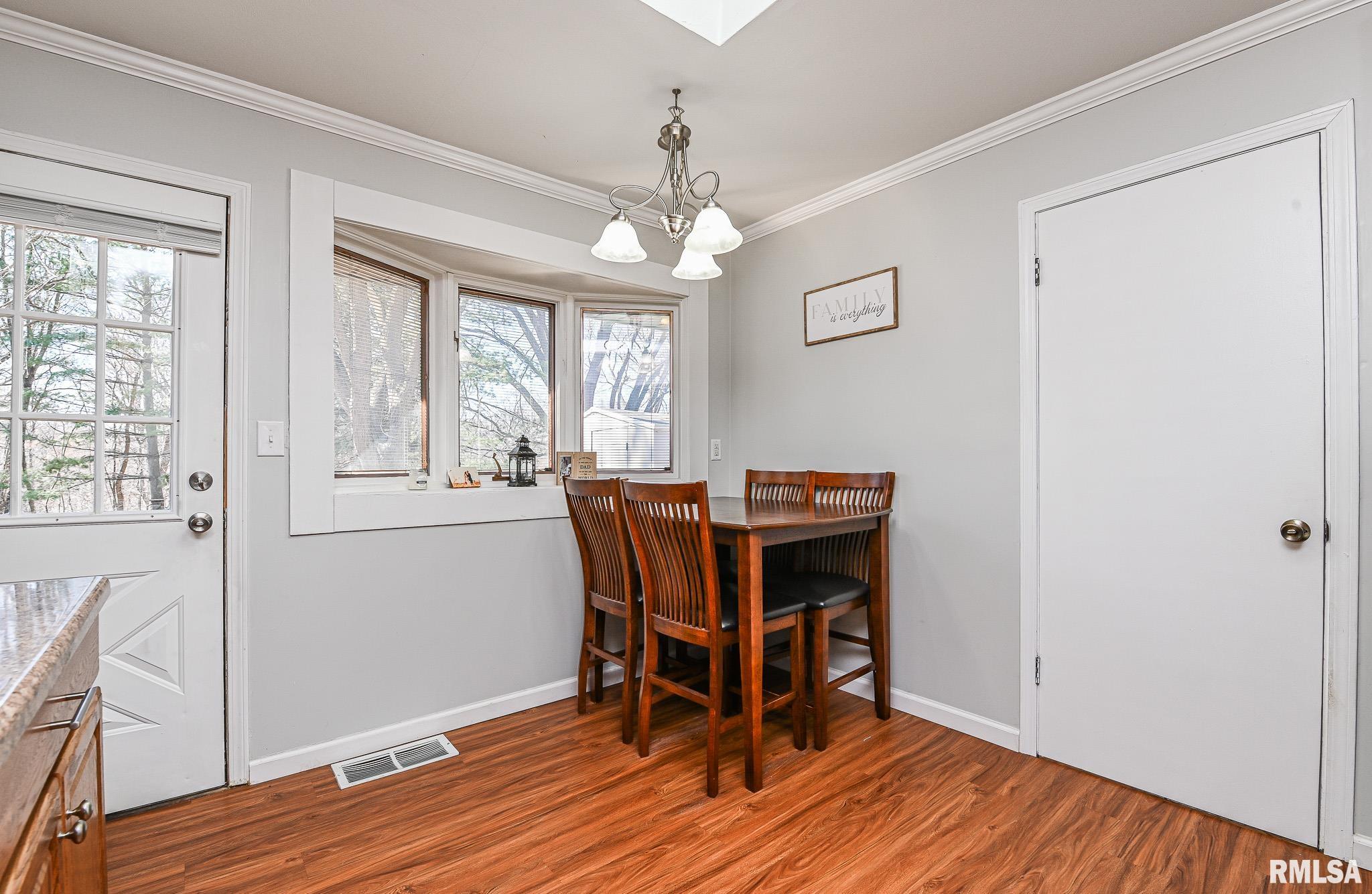1141 North Wood Road Peoria, IL 61604 - Photo 15 of 28