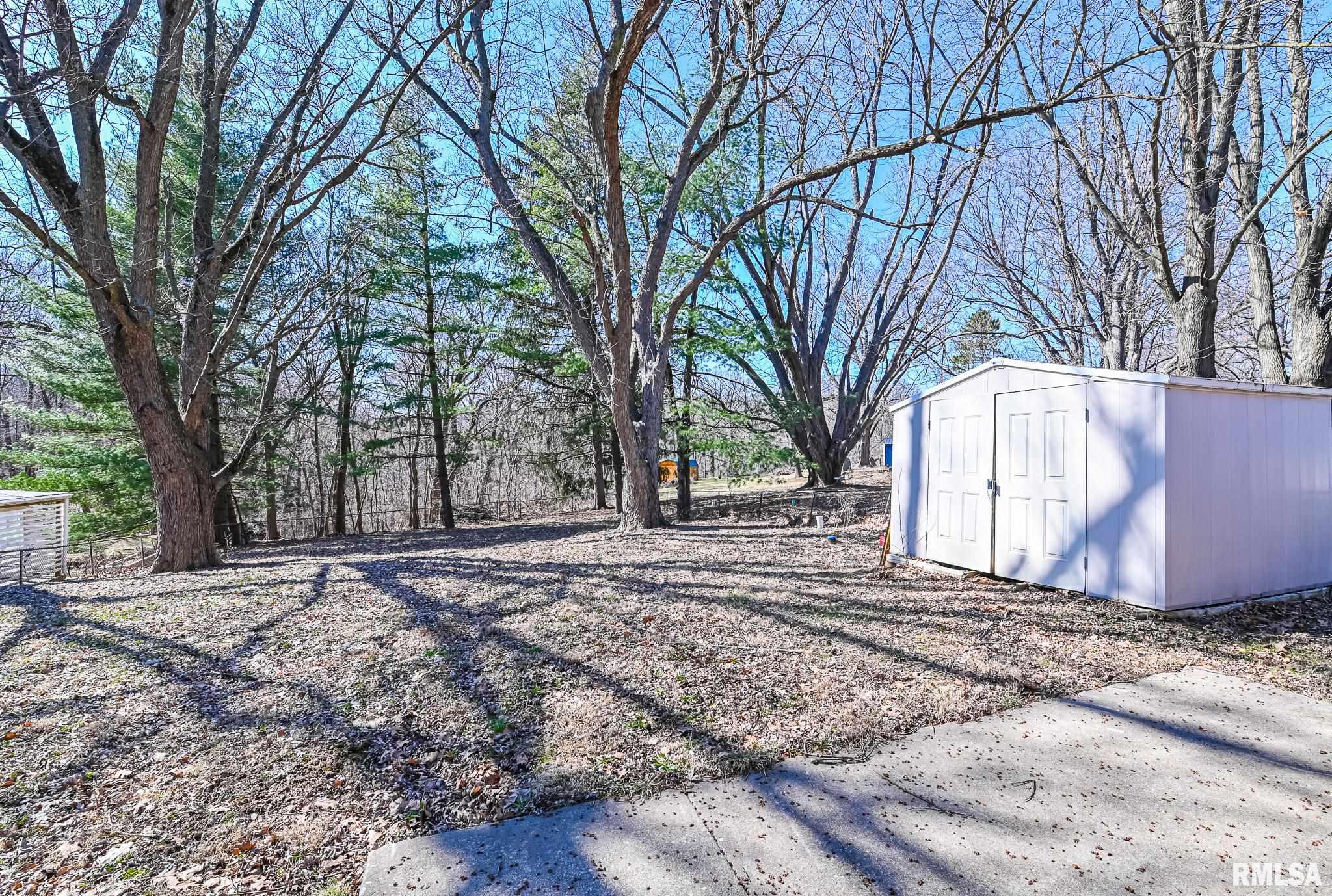 1141 North Wood Road Peoria, IL 61604 - Photo 27 of 28