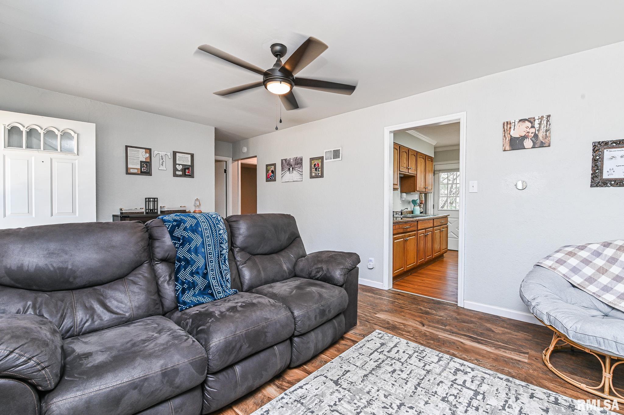 1141 North Wood Road Peoria, IL 61604 - Photo 9 of 28