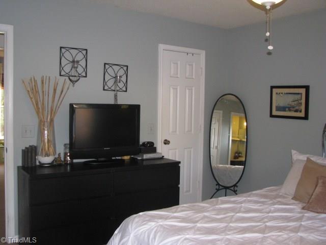 5802 Running Ridge Road Greensboro, NC 27407 - Photo 19 of 29 Gallery Image 19