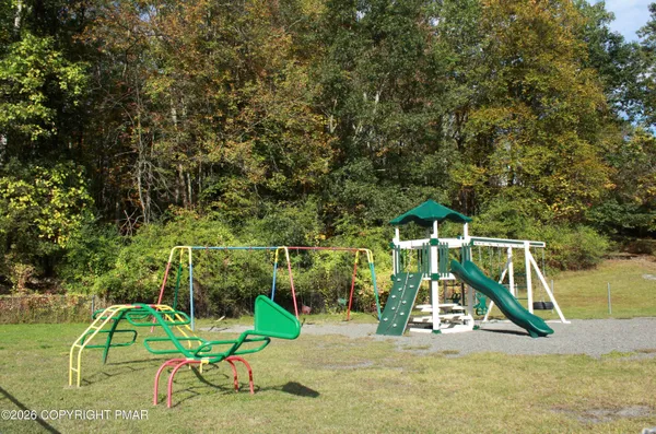 $289,900 | 536 Highland Drive, East Stroudsburg, PA 18302
