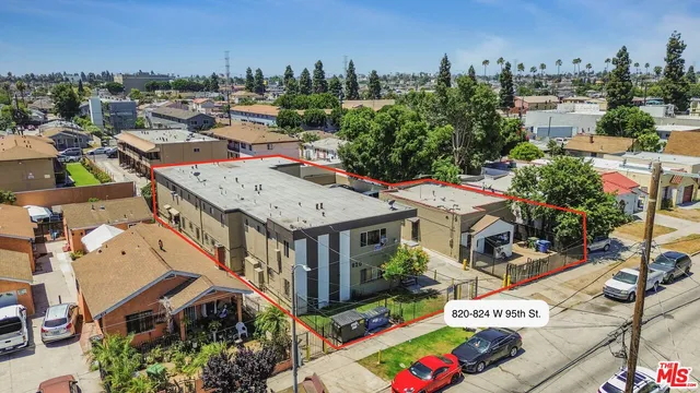 $1,900,000 | 820-824 West 95th Street, Los Angeles, CA 90044