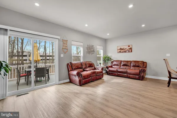 $4,500 | 14 Pratt Lane, Lawrence Township, NJ 08648
