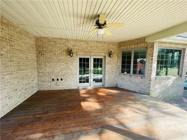 a close view of stove