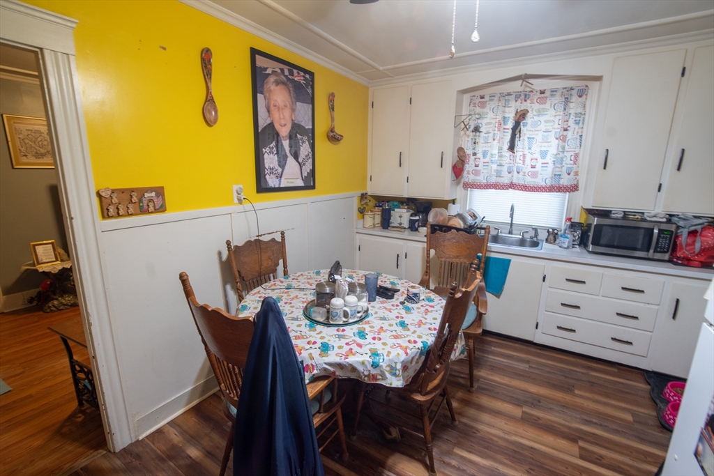 1088 Diamond Hill Road Woonsocket, RI 02895 - Photo 21 of 42