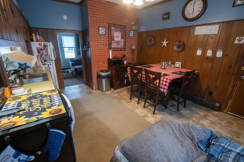 1088 Diamond Hill Road Woonsocket, RI 02895 - Photo 5 of 42