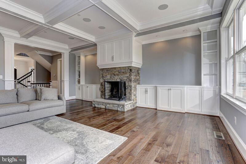 3622 Edgemont Street Edgewater, MD 21037 - Photo 22 of 34 Example of Finishes