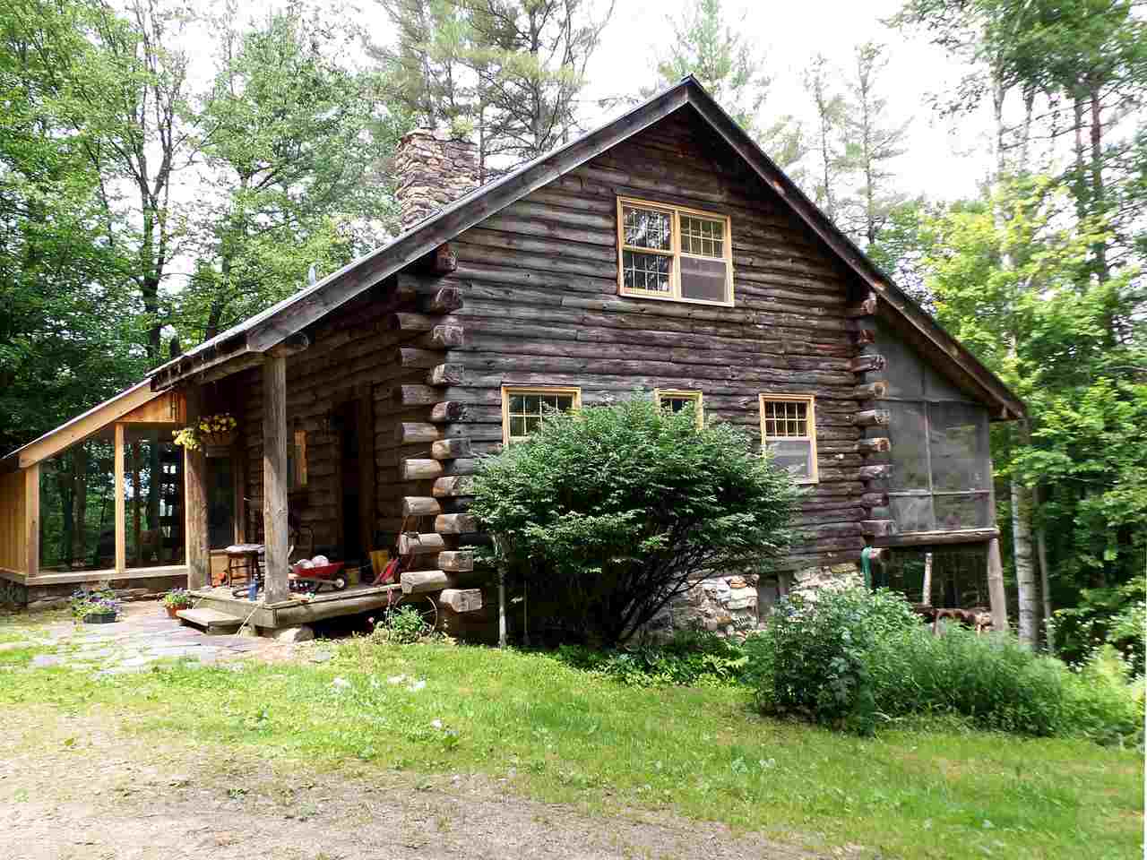 142 Oak Hill Road Charlotte, VT 05445 - Photo 1 of 35 Gallery Image 1