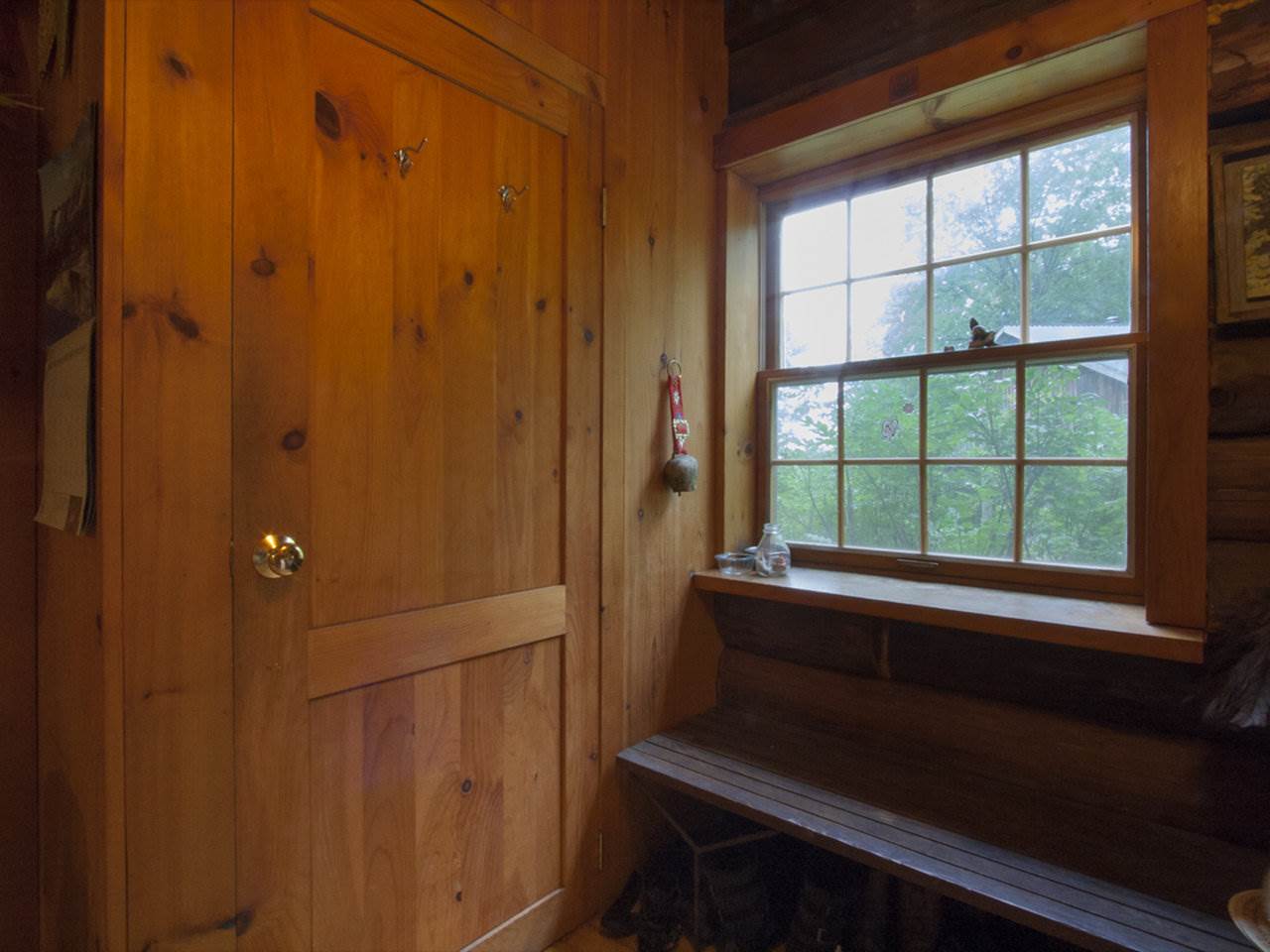 142 Oak Hill Road Charlotte, VT 05445 - Photo 5 of 35 Gallery Image 5