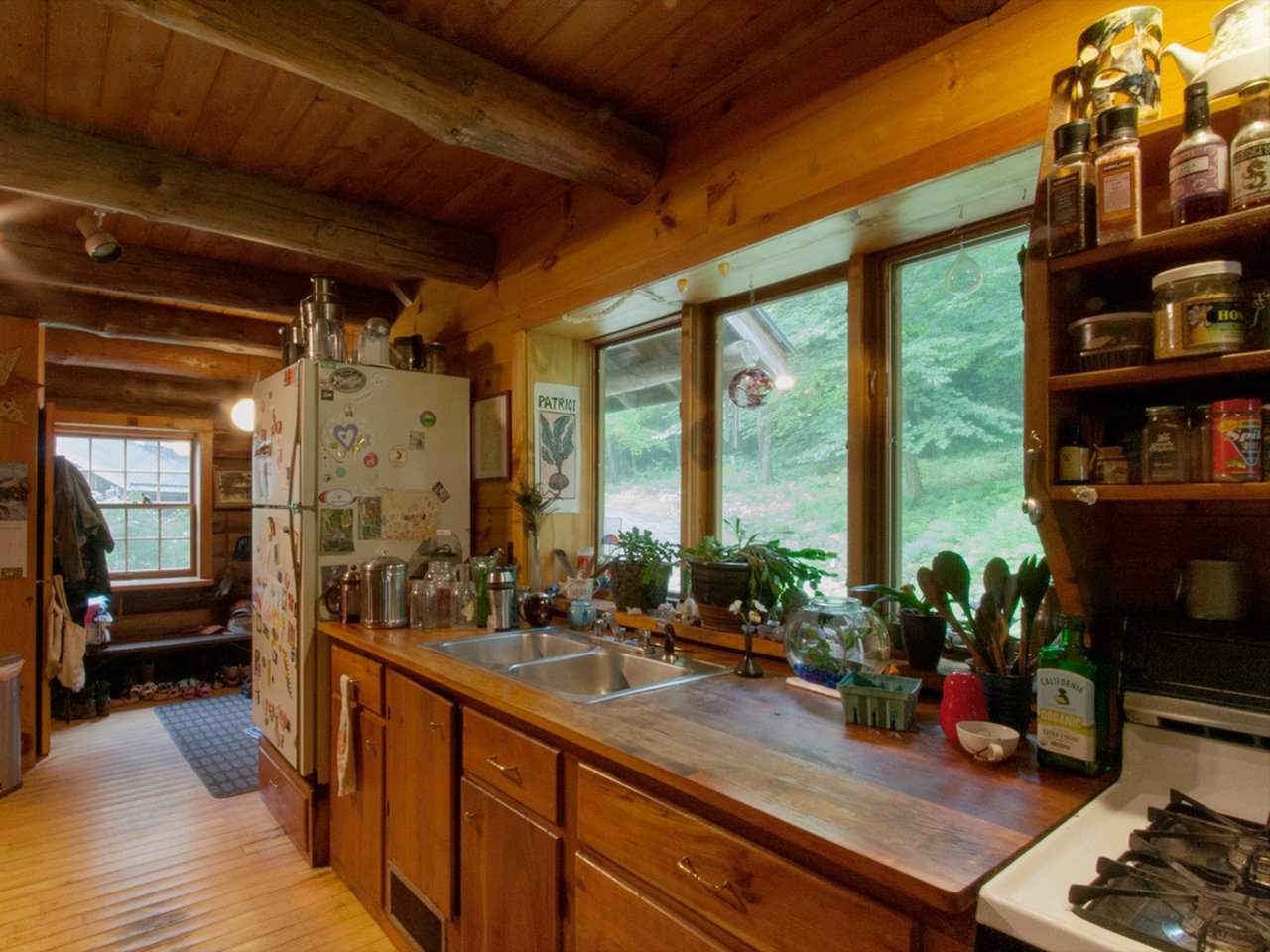 142 Oak Hill Road Charlotte, VT 05445 - Photo 8 of 35 Gallery Image 8
