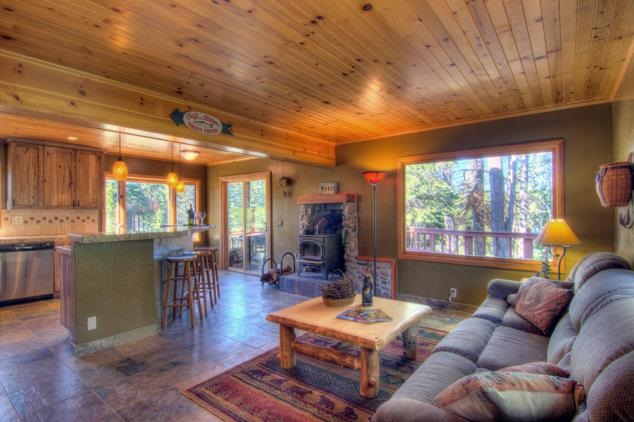8589 Acorn Road Soda Springs, CA 95728 - Photo 3 of 14 Gallery Image 3