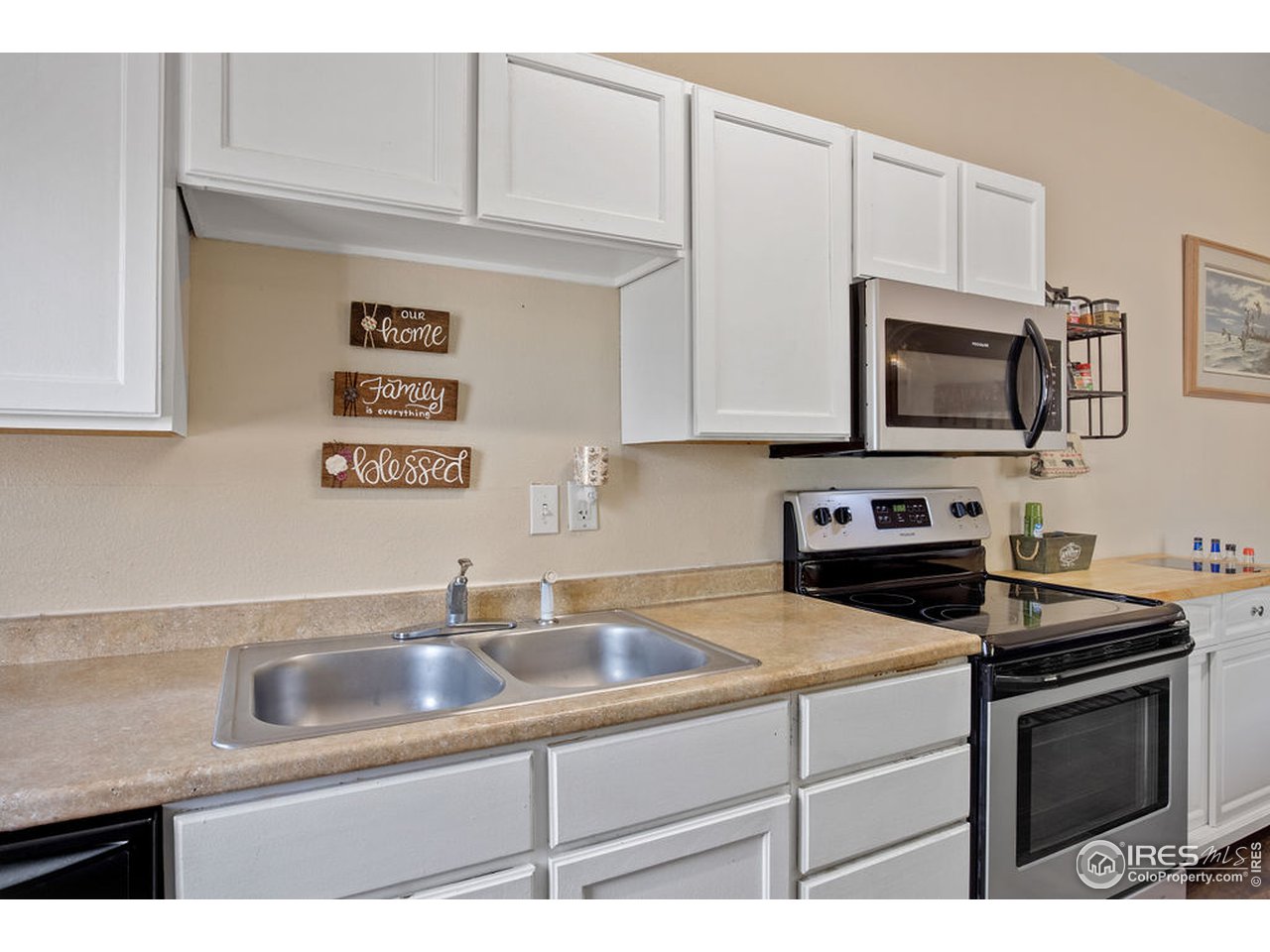 2302 25th Street Road Greeley, CO 80634 - Photo 3 of 25