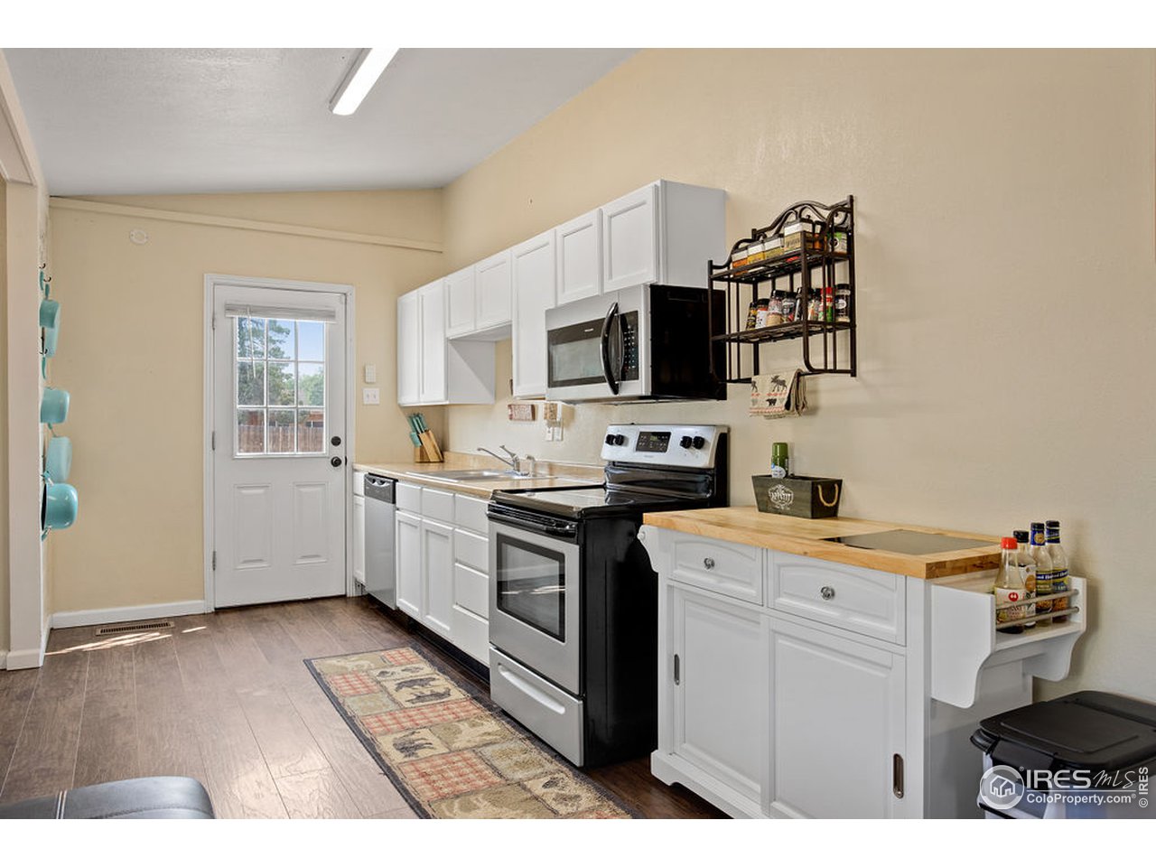 2302 25th Street Road Greeley, CO 80634 - Photo 5 of 25