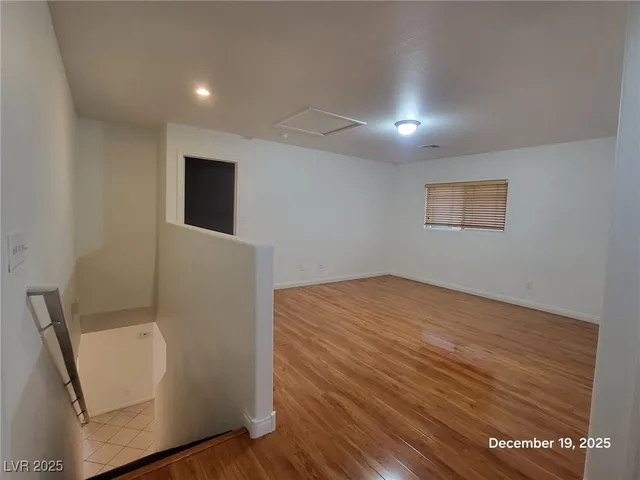 $2,050 | 9965 Mardagen Street, Las Vegas, NV 89183