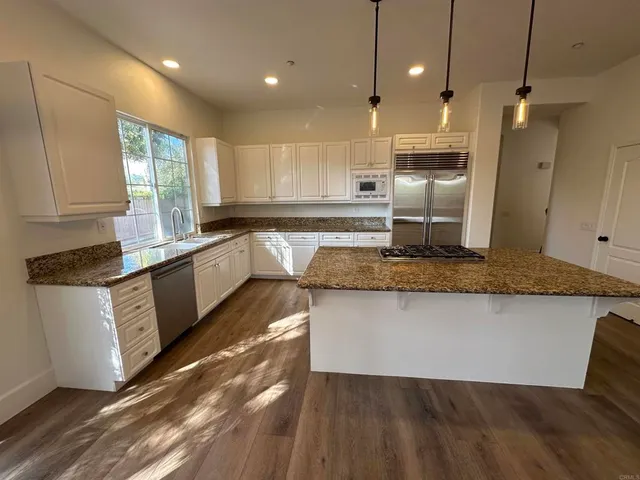 $17,500 | 845 Stratford Drive, Encinitas, CA 92024