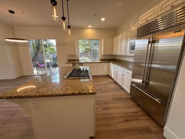 $17,500 | 845 Stratford Drive, Encinitas, CA 92024