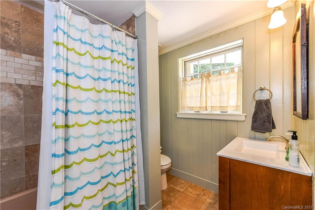 2246 Ferncliff Road Charlotte, NC 28211 - Photo 12 of 22