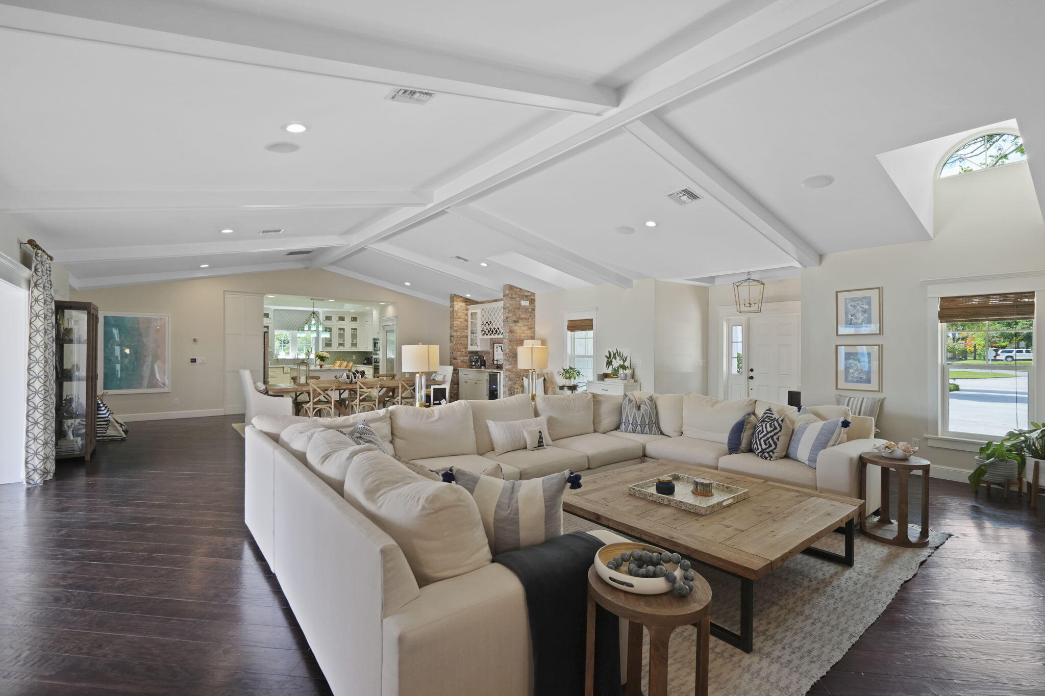 401 Miami Avenue Indialantic, FL 32903 - Photo 13 of 85 Living Room