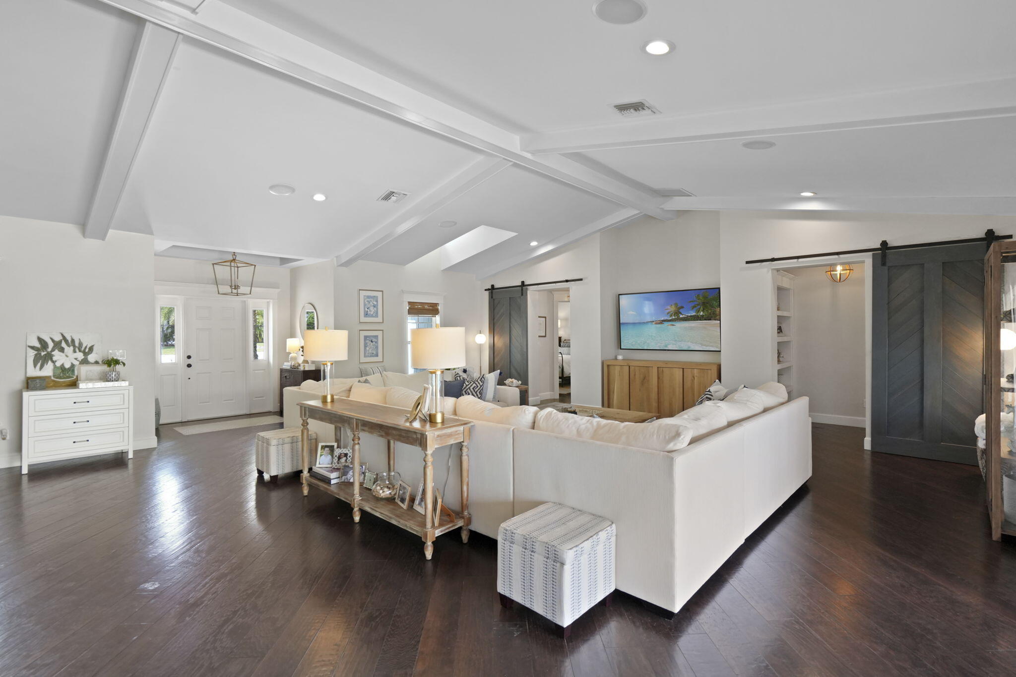 401 Miami Avenue Indialantic, FL 32903 - Photo 14 of 85 Living Room