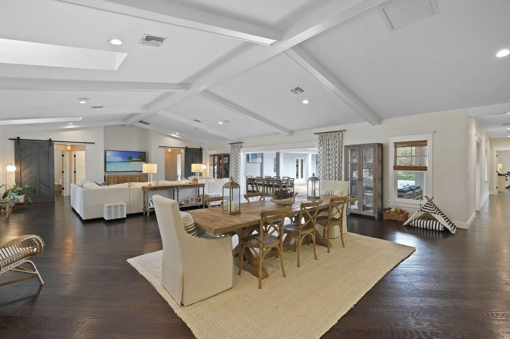 401 Miami Avenue Indialantic, FL 32903 - Photo 20 of 85 Dining and Living