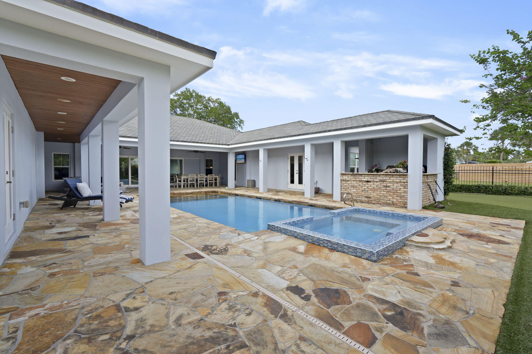 401 Miami Avenue Indialantic, FL 32903 - Photo 73 of 85 Flagstone Patio