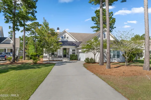 $899,900 | 21 Braemar Court, Bluffton, SC 29910