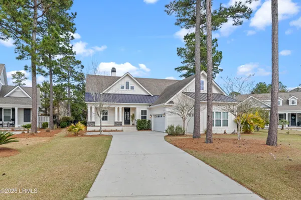 $925,000 | 21 Braemar Court, Bluffton, SC 29910