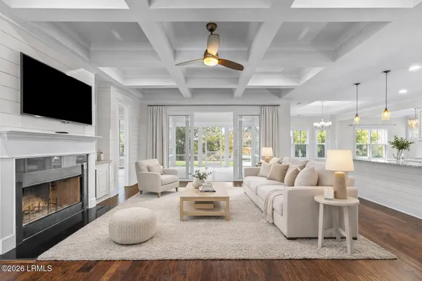 $899,900 | 21 Braemar Court, Bluffton, SC 29910