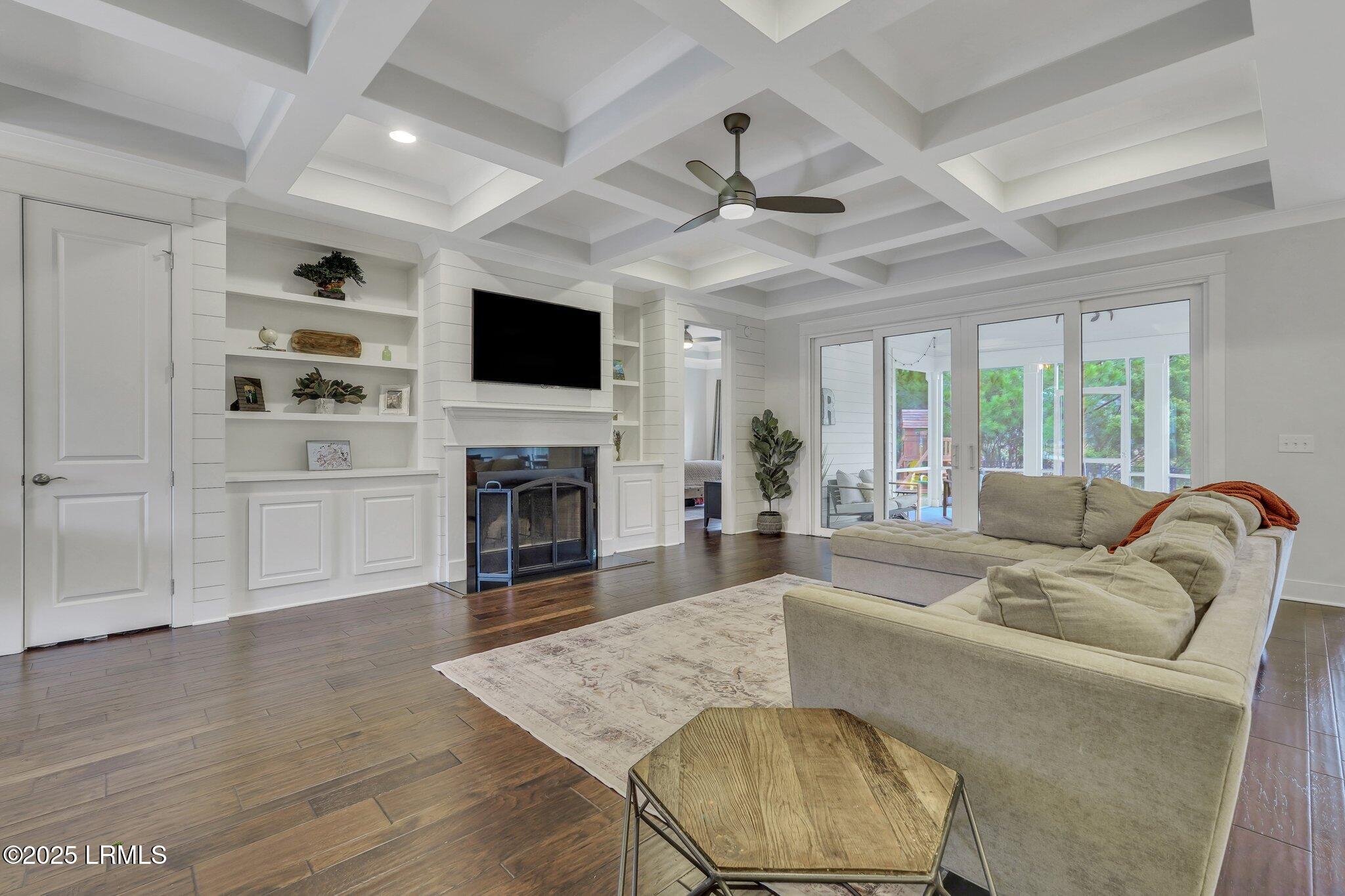 21 Braemar Court Bluffton, SC 29910 - Photo 16 of 98 23-web-or-mls-DSC08604