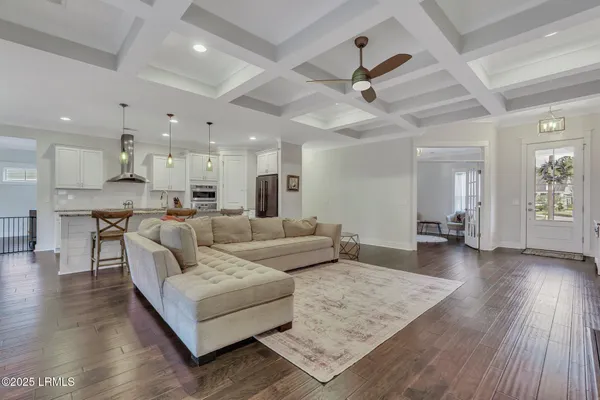 $899,900 | 21 Braemar Court, Bluffton, SC 29910