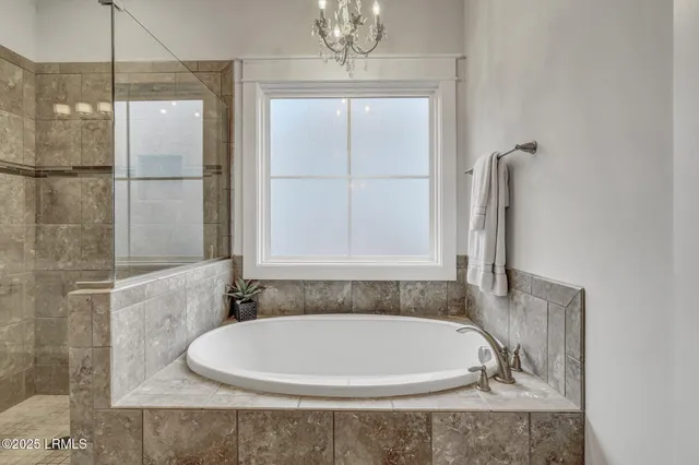 $999,900 | 21 Braemar Court, Bluffton, SC 29910