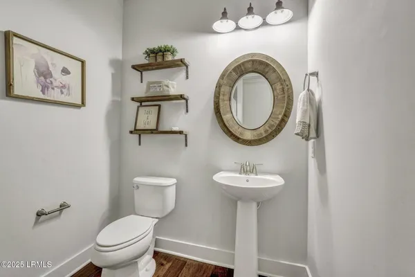 $899,900 | 21 Braemar Court, Bluffton, SC 29910