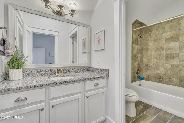 $899,900 | 21 Braemar Court, Bluffton, SC 29910