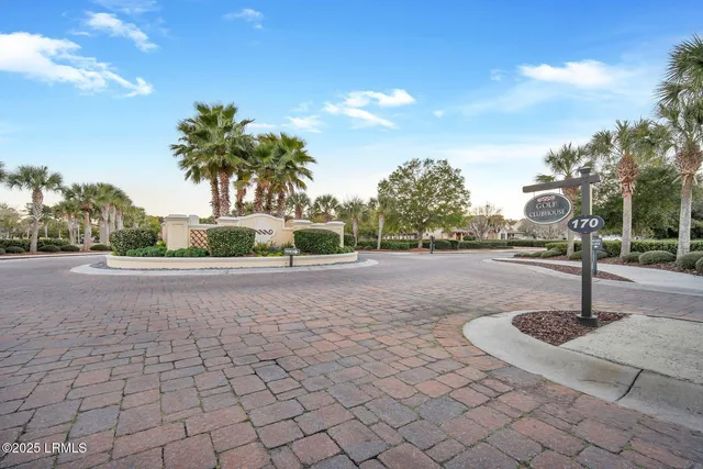 $999,900 | 21 Braemar Court, Bluffton, SC 29910