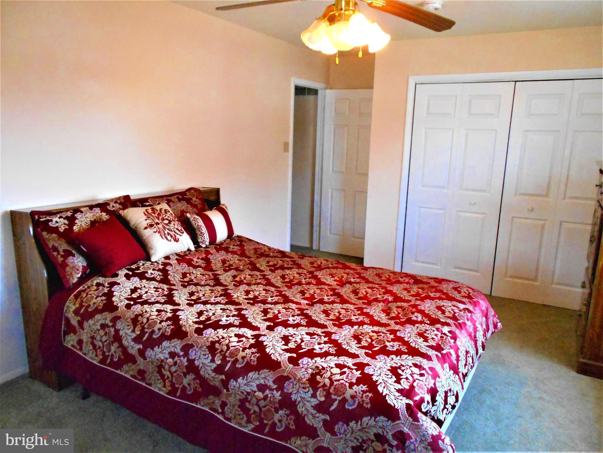 307 Chelsea Road Fairless Hills, PA 19030 - Photo 27 of 35 2nd Floor Bedroom w/ceiling fan