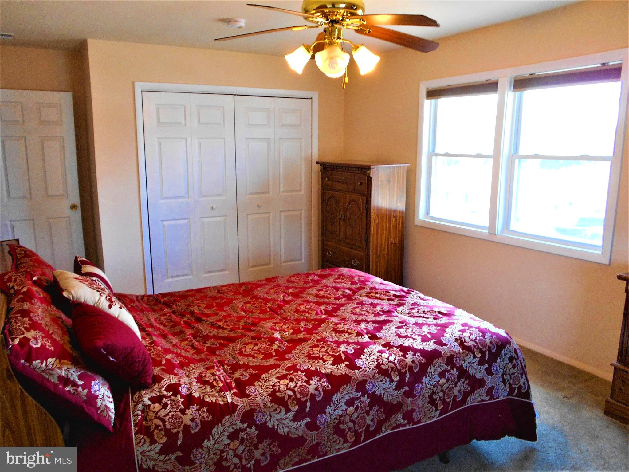 307 Chelsea Road Fairless Hills, PA 19030 - Photo 28 of 35 2nd Floor Bedroom w/double closet