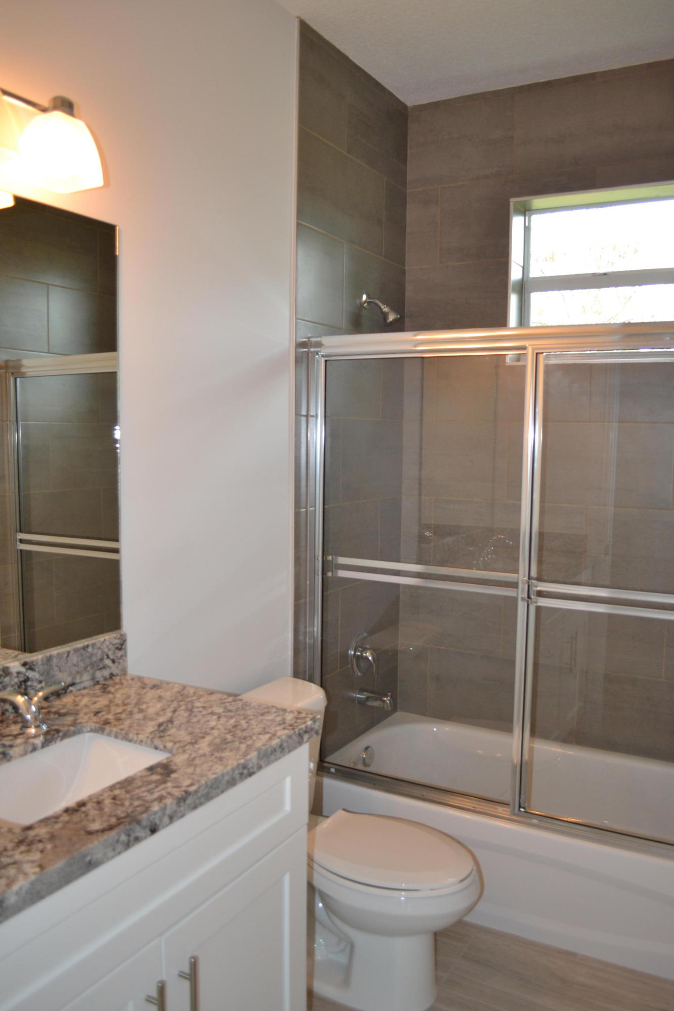 16381 62nd Road North Loxahatchee, FL 33470 - Photo 15 of 15 Guest Bathroom