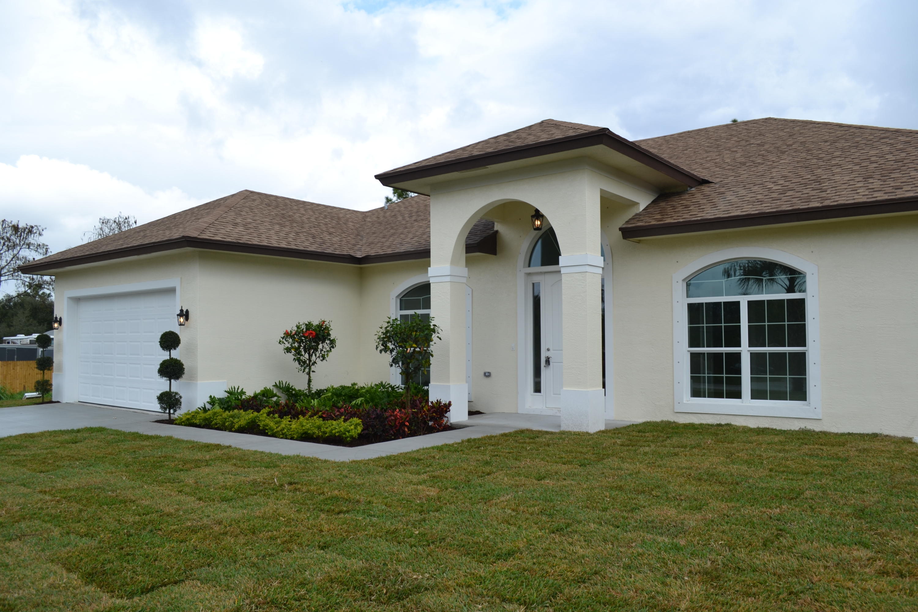 16381 62nd Road North Loxahatchee, FL 33470 - Photo 2 of 15 Property Front