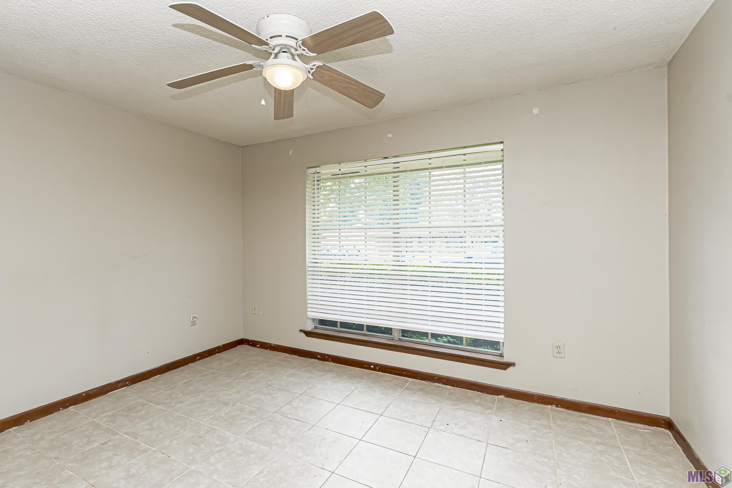 14004 Rampart Court Baton Rouge, LA 70810 - Photo 5 of 10 Gallery Image 5