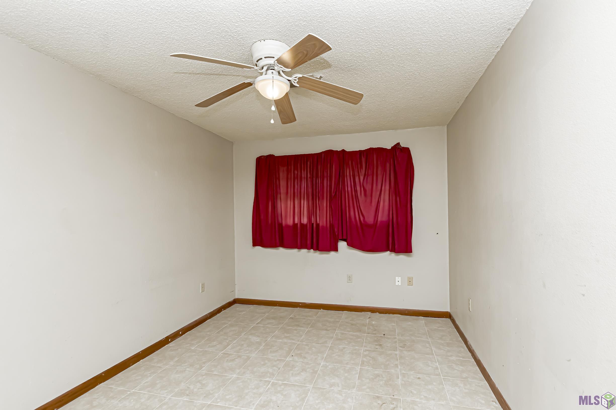 14004 Rampart Court Baton Rouge, LA 70810 - Photo 7 of 10 Gallery Image 7