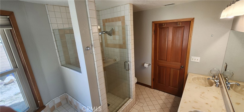 29932 Louis Avenue Canyon Country, CA 91351 - Photo 23 of 46