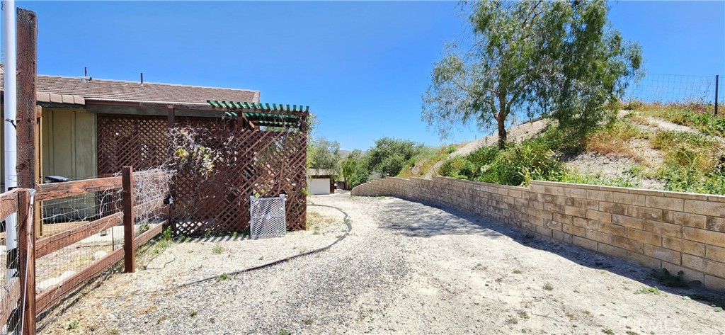 29932 Louis Avenue Canyon Country, CA 91351 - Photo 26 of 46