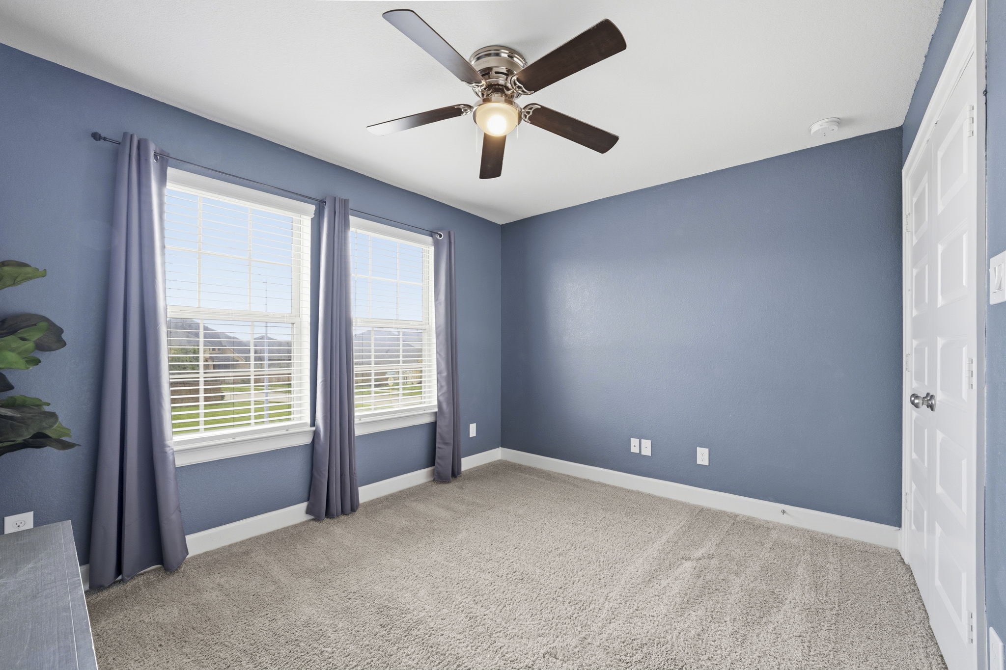 7618 Trailing Oaks Drive Spring, TX 77379 - Photo 29 of 33 a view of an empty room with a window