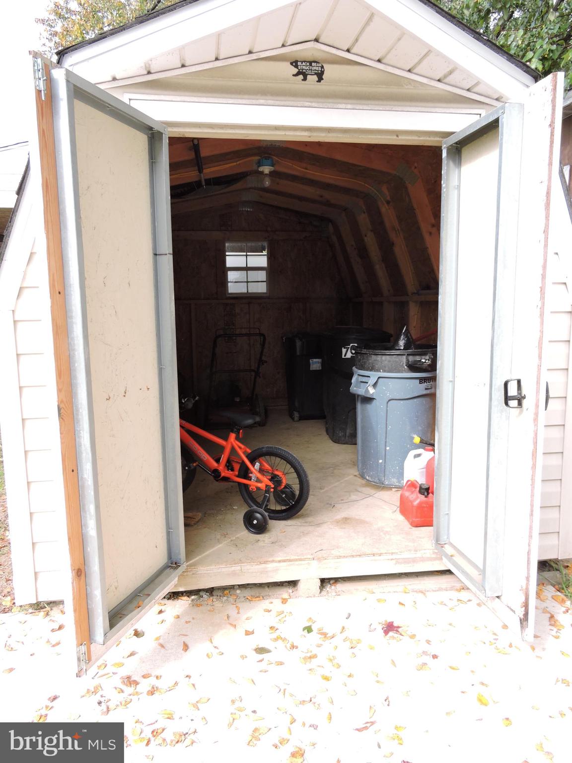 7609 Maple Road Baltimore, MD 21222 - Photo 32 of 41 16 x 12 shed with electric