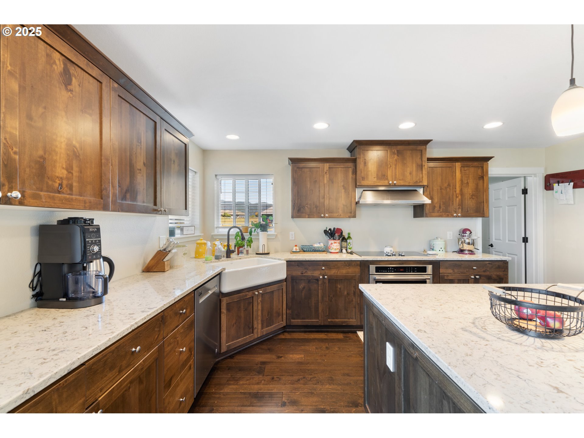 810 Marvin Lane Tillamook, OR 97141 - Photo 13 of 44